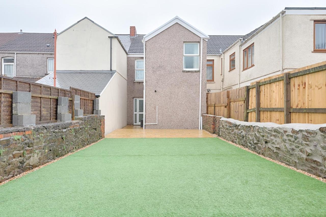 Large Green Garden, 4 Bedrooms, Sleeps 8 Swansea Exterior foto