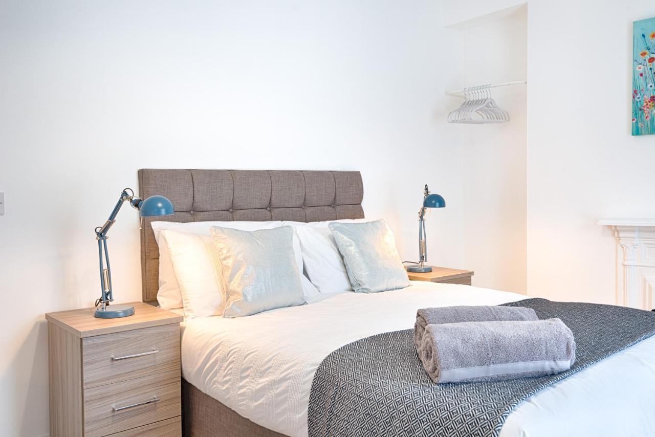 Large Green Garden, 4 Bedrooms, Sleeps 8 Swansea Exterior foto